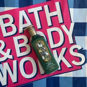 NWT Bath & Body Works Sweet Carrot Cake Cleansing Gel Hand Soap